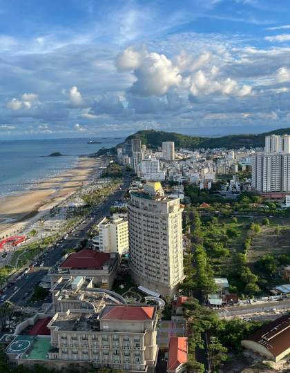 Không Gian Ấm Cúng Dành Cho Gia Đình Và Bạn Bè